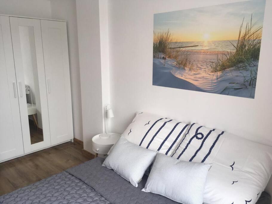 Mieszkanie W Swinoujsciu 2 Pokoje /Blisko Ubb/ Apartamento Świnoujście Exterior foto
